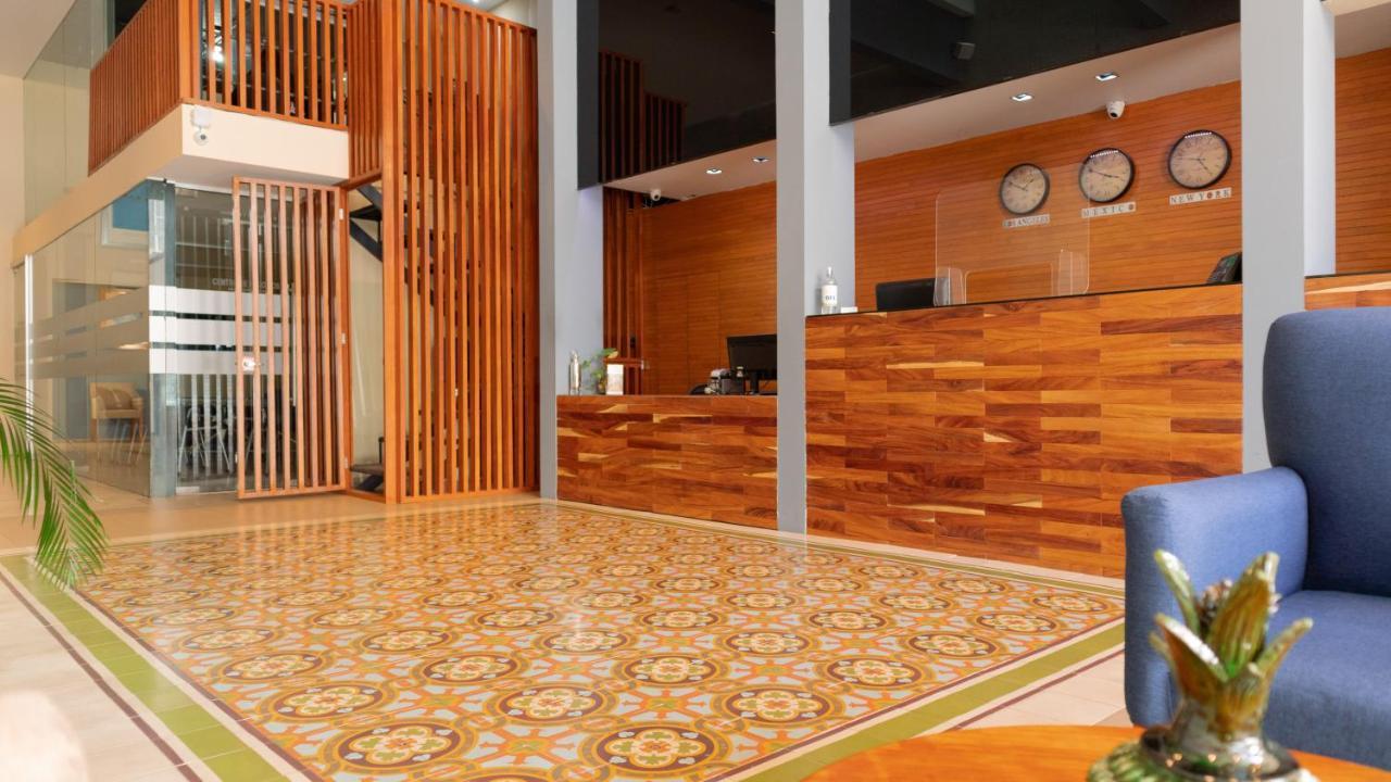 El Hotel Business Class - Zamora Centro المظهر الخارجي الصورة