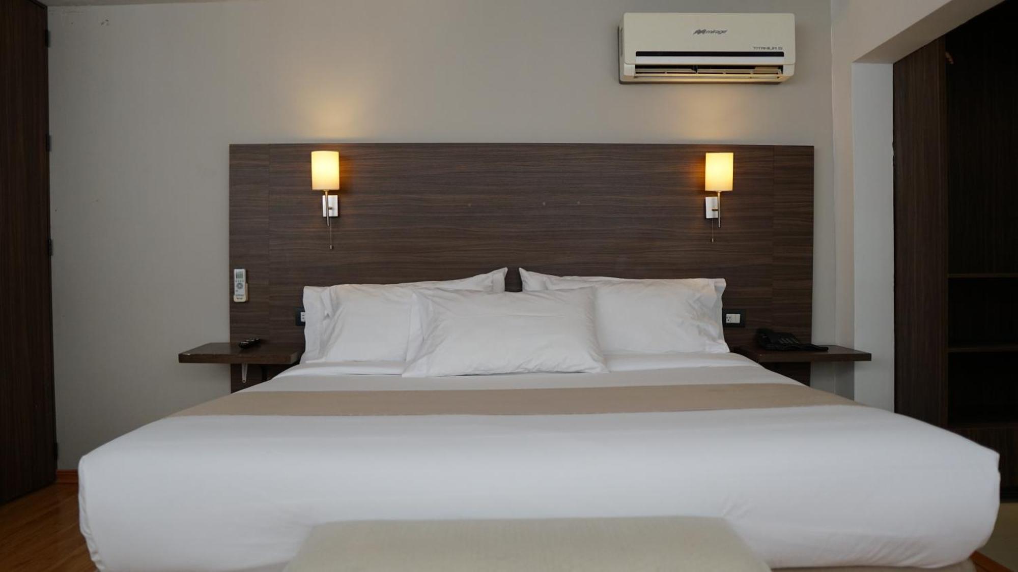 El Hotel Business Class - Zamora Centro المظهر الخارجي الصورة