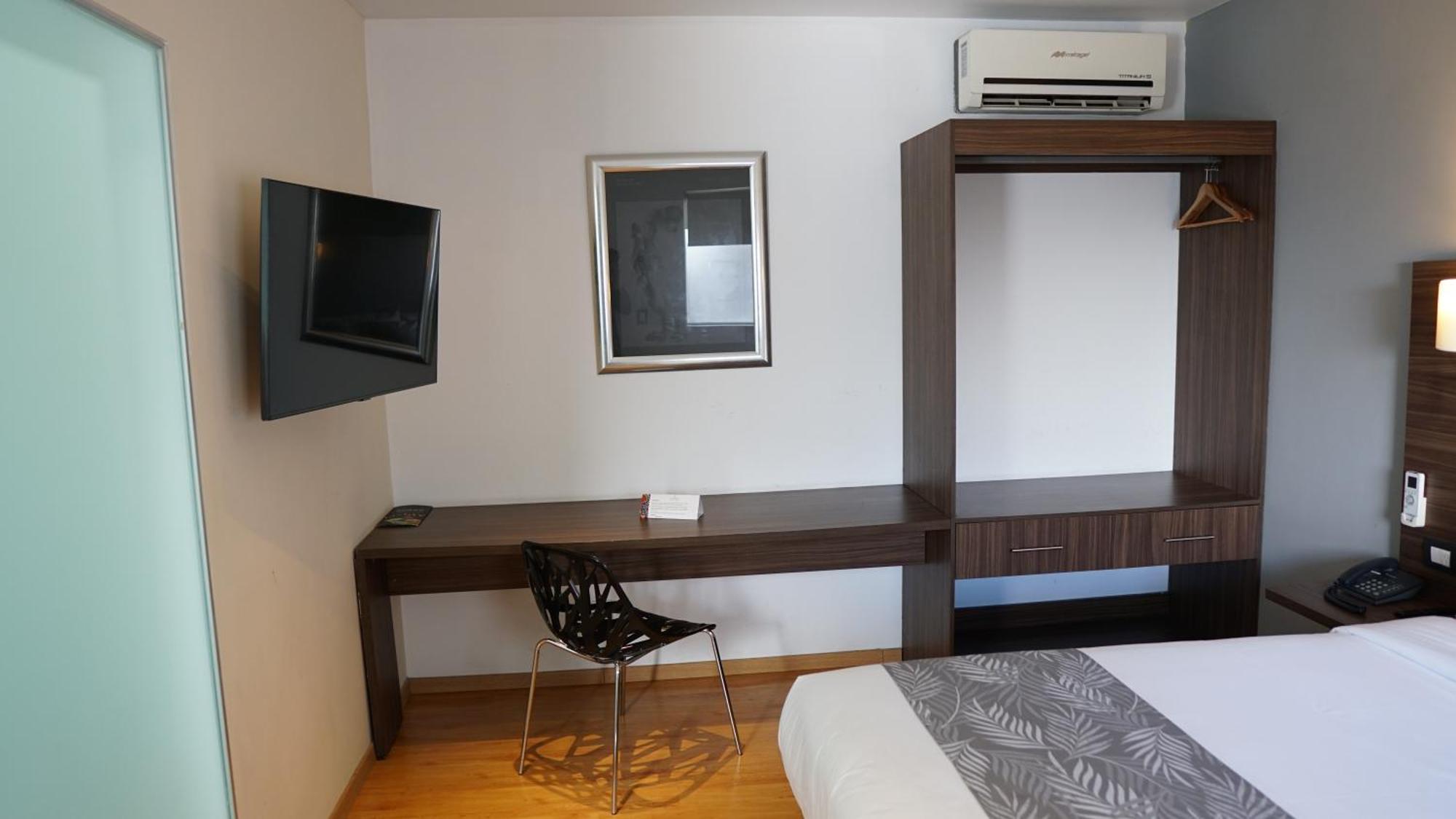 El Hotel Business Class - Zamora Centro المظهر الخارجي الصورة