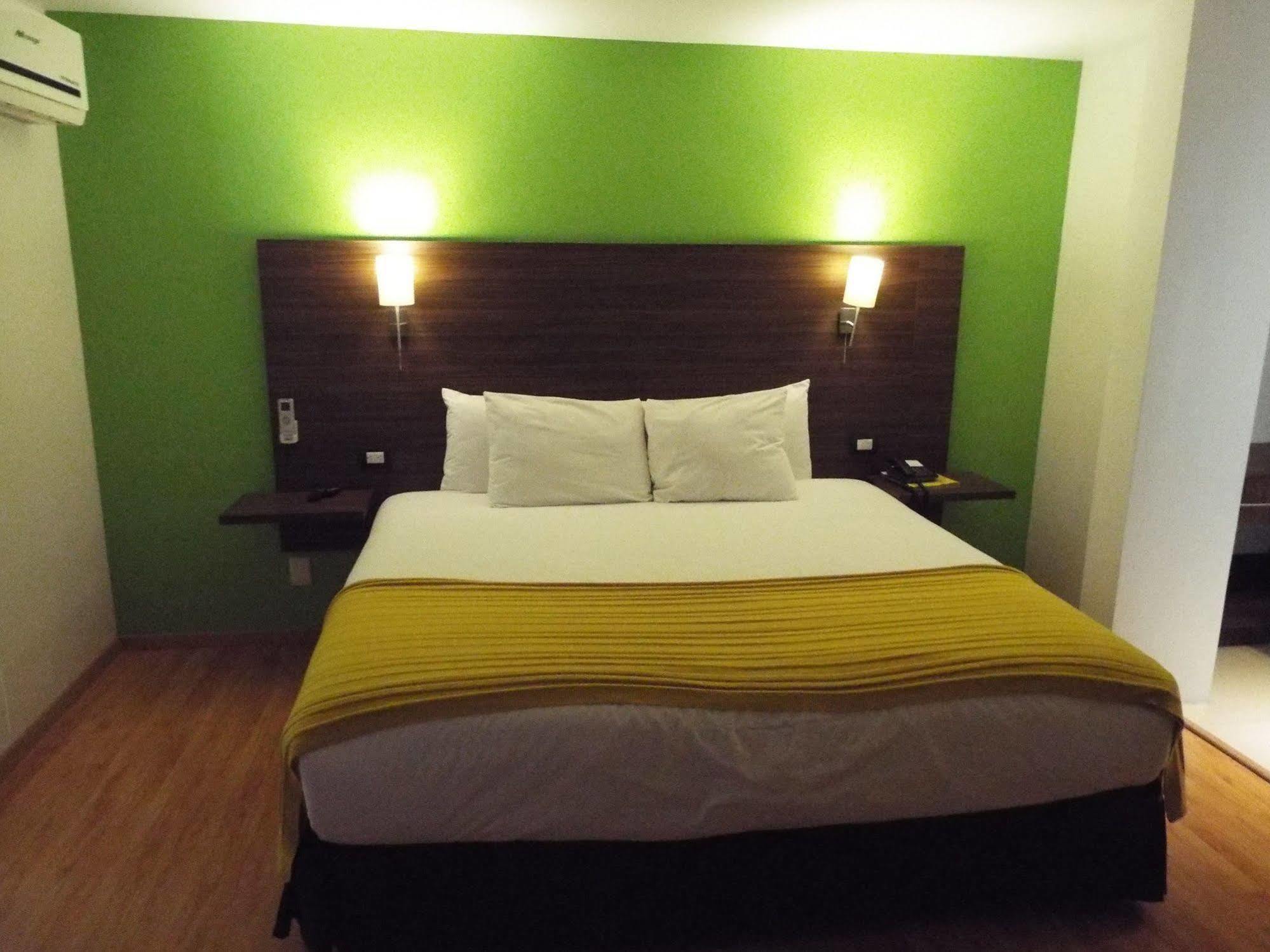El Hotel Business Class - Zamora Centro المظهر الخارجي الصورة